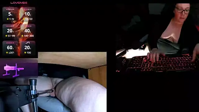 lili-hot-77 online show from March 28, 2026, 7:59 pm