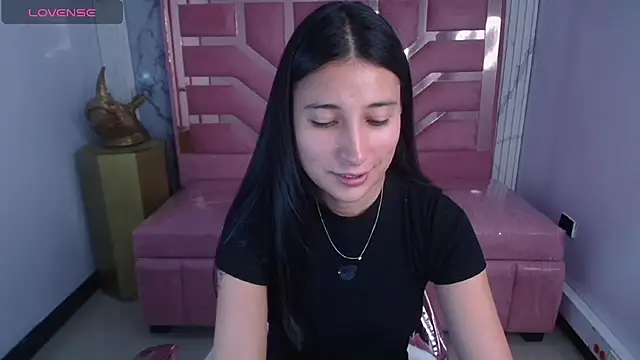 Snapshot of lizzyluk_ch chatting on January 17, 2026, 8:12 pm lizzyluk ch online show from January 17, 2026, 8:12 pm