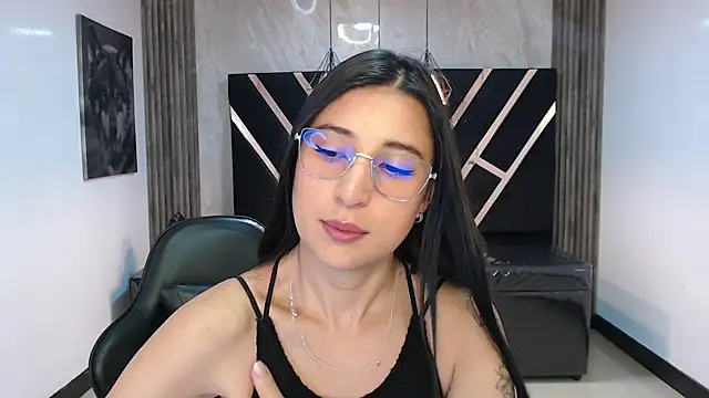 Snapshot of lizzyluk_ch chatting on January 18, 2026, 12:19 pm lizzyluk ch online show from January 18, 2026, 12:19 pm