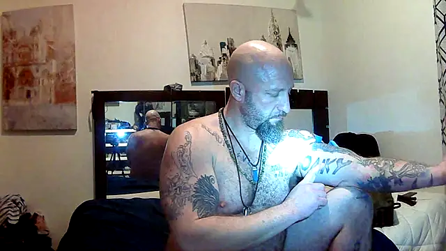 dickparty69xh online show from October 30, 2025, 7:06 am