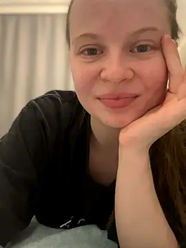 wrenlie online show from November 13, 2025, 5:17 pm