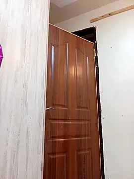 Sexyxcurves online show from March 15, 2026, 9:27 am