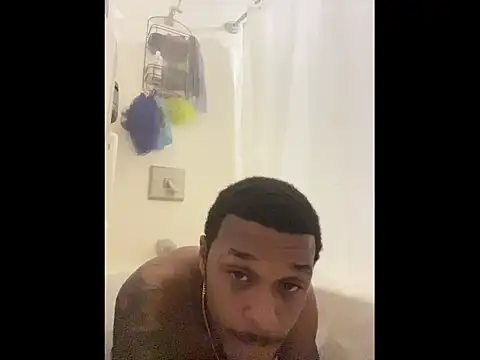 rayyymack online show from October 9, 2025, 2:17 pm