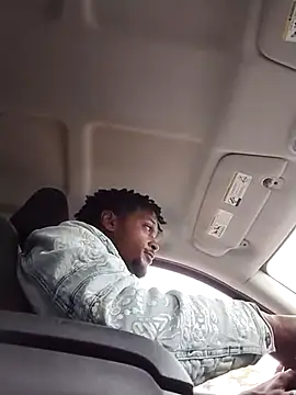 rayyymack online show from September 24, 2025, 2:45 pm