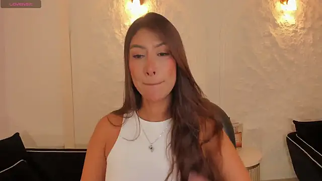 ArianaDumont online show from November 16, 2025, 10:53 am