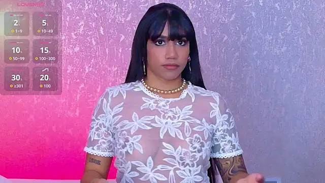 Salome Diaz  online show from June 14, 2026, 6:03 am