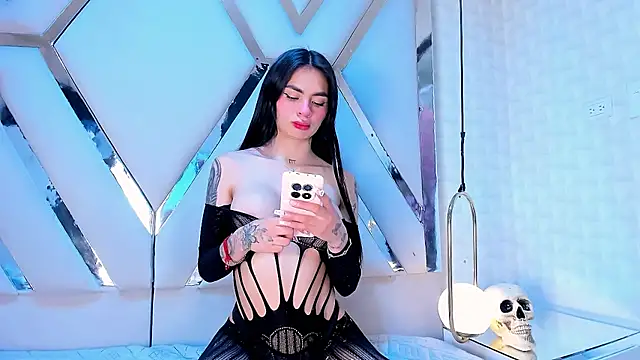 Michellespencer online show from July 30, 2026, 9:03 pm