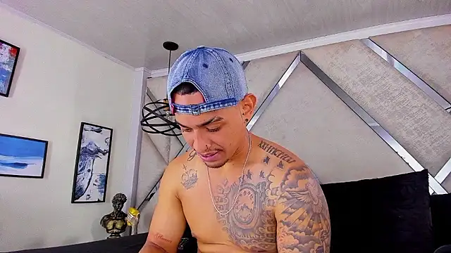 Damian09  online show from January 14, 2026, 9:29 pm