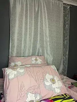 Snapshot of HornyxLadie chatting on October 13, 2025, 10:54 pm HornyxLadie online show from October 13, 2025, 10:54 pm