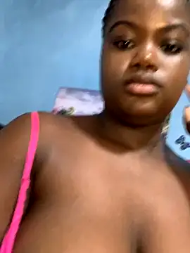 Snapshot of HornyxLadie chatting on December 6, 2024, 9:29 pm HornyxLadie online show from December 6, 2024, 9:29 pm