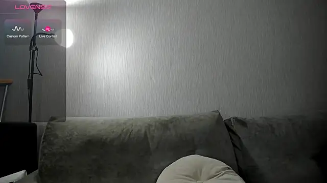 ChristineSteart online show from February 9, 2025, 12:52 pm