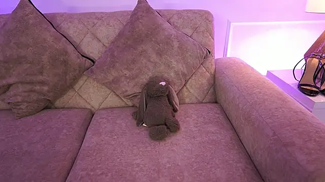 Anybuny online show from April 2, 2026, 11:39 am