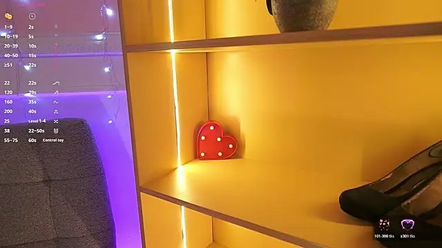 Anybuny online show from December 5, 2025, 12:48 pm