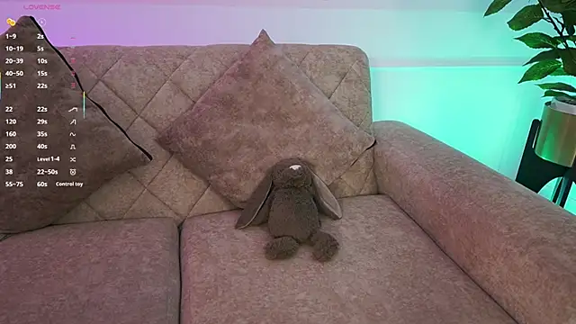 Anybuny online show from February 28, 2026, 11:43 am