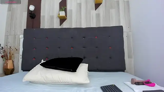 Snapshot of Anastasiapriest chatting on October 16, 2025, 11:51 am Anastasiapriest online show from October 16, 2025, 11:51 am