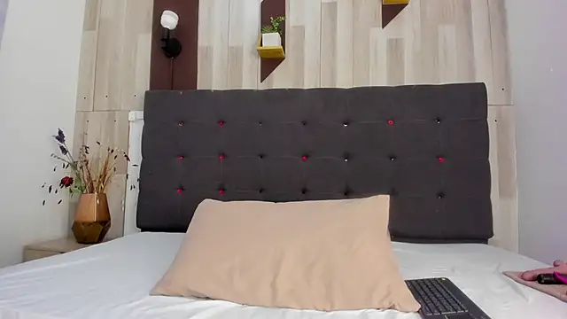 Snapshot of Anastasiapriest chatting on September 30, 2025, 11:49 am Anastasiapriest online show from September 30, 2025, 11:49 am