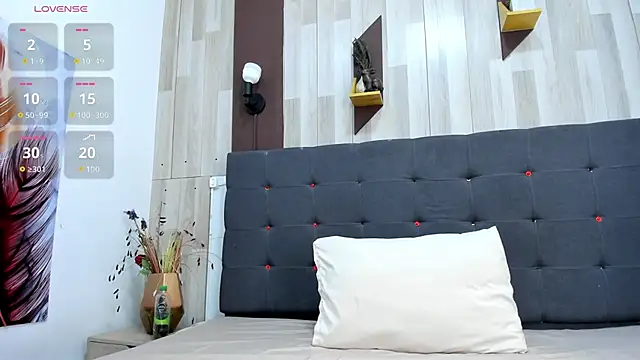 Snapshot of Anastasiapriest chatting on December 17, 2025, 11:37 am Anastasiapriest online show from December 17, 2025, 11:37 am