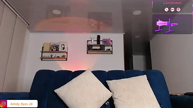 ashely ryan24 online show from February 7, 2026, 12:29 am