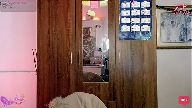 LauGrayJ online show from February 14, 2026, 9:59 pm