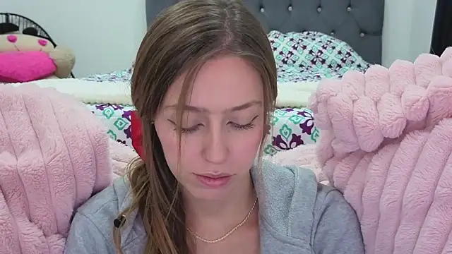 SofiaGc online show from March 11, 2026, 3:55 am