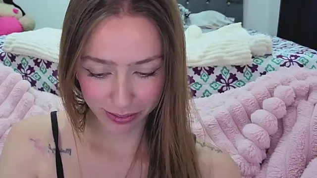 Snapshot of SofiaGc chatting on March 4, 2026, 4:42 am SofiaGc online show from March 4, 2026, 4:42 am