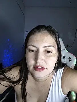 Snapshot of dani123unica chatting on April 10, 2026, 4:14 pm dani123unica online show from April 10, 2026, 4:14 pm