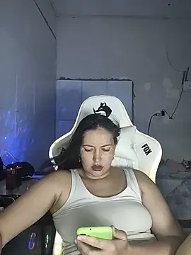 Snapshot of dani123unica chatting on March 5, 2026, 10:48 pm dani123unica online show from March 5, 2026, 10:48 pm