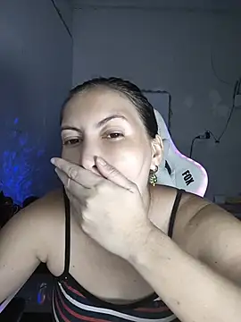 Snapshot of dani123unica chatting on April 7, 2026, 4:09 pm dani123unica online show from April 7, 2026, 4:09 pm