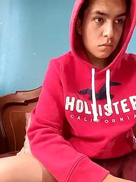 Snapshot of ShelaoMarsen chatting on October 26, 2025, 7:25 pm ShelaoMarsen online show from October 26, 2025, 7:25 pm