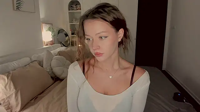 aveme melissa online show from July 15, 2026, 3:46 am