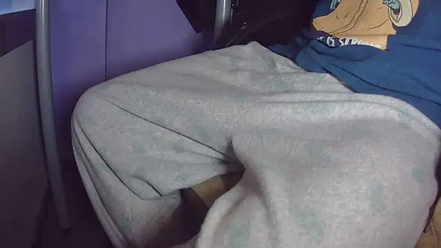 vladimirput4 online show from February 22, 2025, 2:52 pm