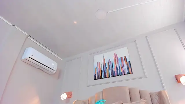 bigboobsnaughty1 online show from October 31, 2025, 10:34 am