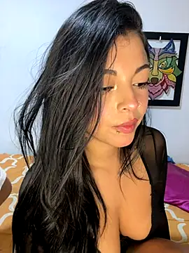Snapshot of Dulce-diosa chatting on October 7, 2025, 11:06 pm Dulce-diosa online show from October 7, 2025, 11:06 pm