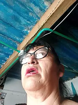 Snapshot of clarita_01 chatting on January 9, 2026, 12:56 pm clarita 01 online show from January 9, 2026, 12:56 pm