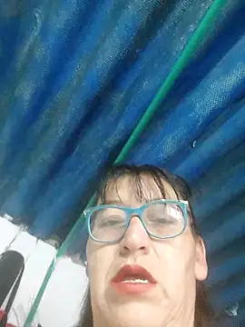 Snapshot of clarita_01 chatting on February 17, 2026, 12:35 pm clarita 01 online show from February 17, 2026, 12:35 pm