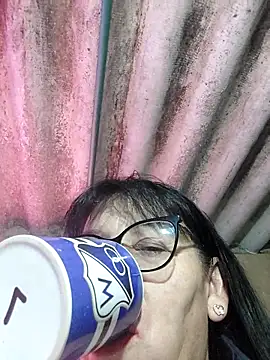 Snapshot of clarita_01 chatting on October 21, 2025, 12:15 pm clarita 01 online show from October 21, 2025, 12:15 pm