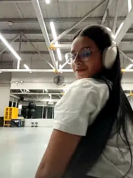  vaness online show from March 26, 2026, 5:28 am