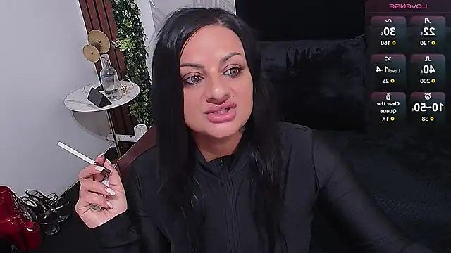 VixenSelena online show from September 28, 2025, 8:43 am