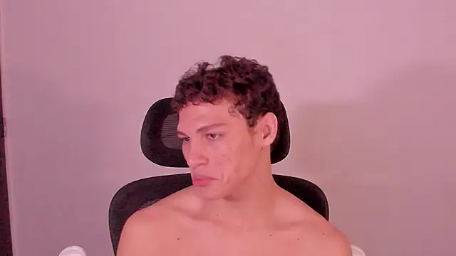 Snapshot of laurent_nova chatting on March 24, 2026, 6:46 am laurent nova online show from March 24, 2026, 6:46 am