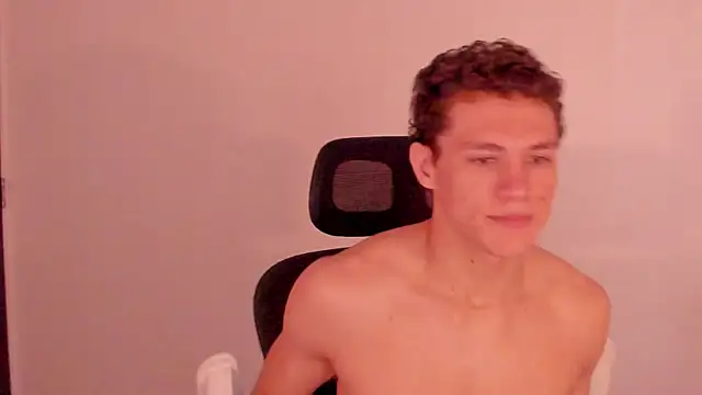 Snapshot of laurent_nova chatting on March 21, 2026, 8:57 pm laurent nova online show from March 21, 2026, 8:57 pm