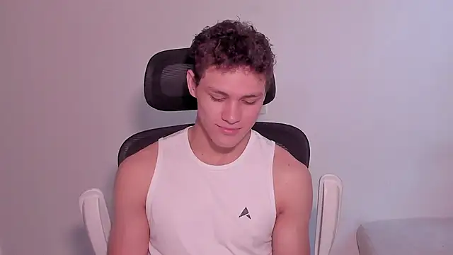 Snapshot of laurent_nova chatting on March 16, 2026, 7:38 pm laurent nova online show from March 16, 2026, 7:38 pm