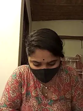 Puspita- online show from February 25, 2025, 9:15 pm