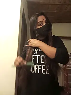 Puspita- online show from February 21, 2025, 6:15 pm