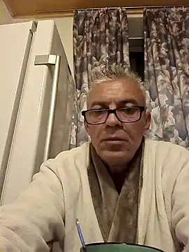 Picolo4111 online show from October 12, 2025, 3:41 am