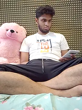 mykecockslong online show from October 28, 2025, 9:41 am