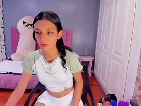 Snapshot of Iris_Stone_ chatting on February 1, 2025, 5:47 pm Iris Stone online show from February 1, 2025, 5:47 pm