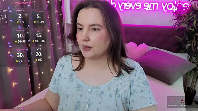 FeralPeach online show from March 7, 2026, 7:04 am