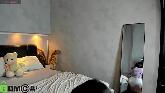 Ruth Oliver online show from March 12, 2026, 9:24 am