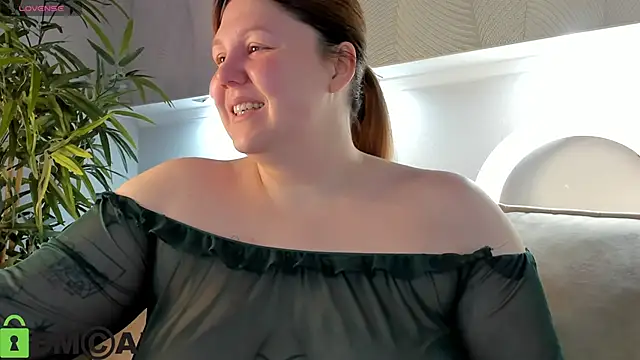 Ruth Oliver online show from March 30, 2026, 1:07 am