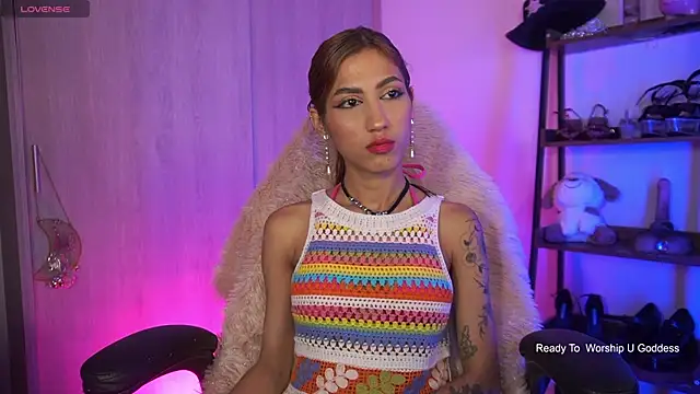 Snapshot of MissKorah chatting on July 4, 2026, 2:51 am MissKorah online show from July 4, 2026, 2:51 am